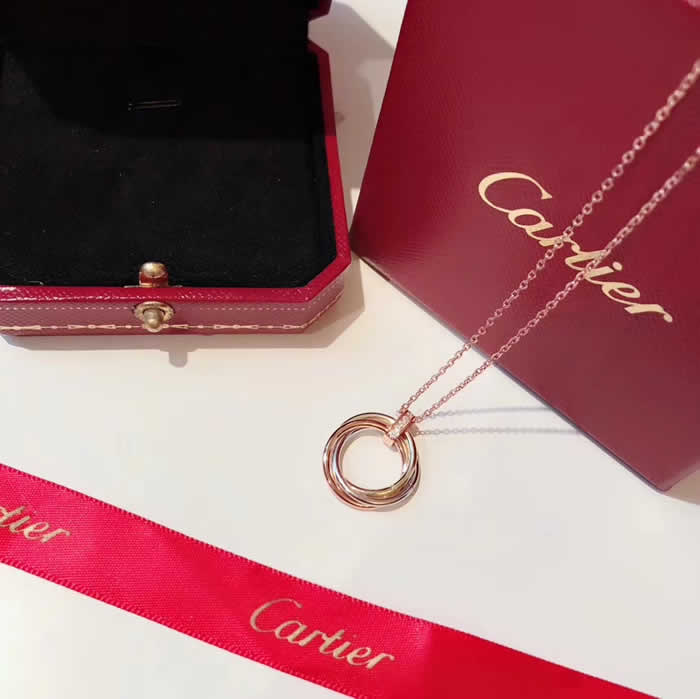 Wholesale Cartier Necklace Replica Discount Jewelry For Women Gift