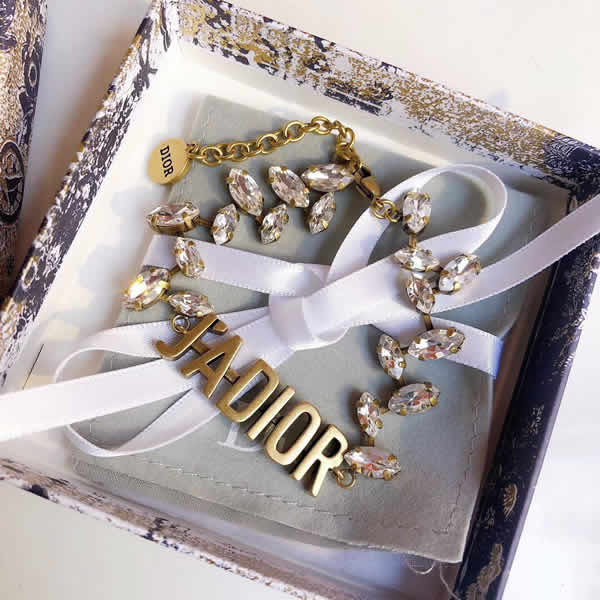 Dior Spring And Summer New Leaves Jadior Alphabet Bracelet