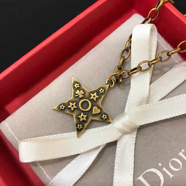 Fake Discount Dior Star Bee Necklace With High Quality