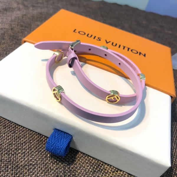 Fendi New Round Buckle Bracelet Fashion Jewelry For Sale