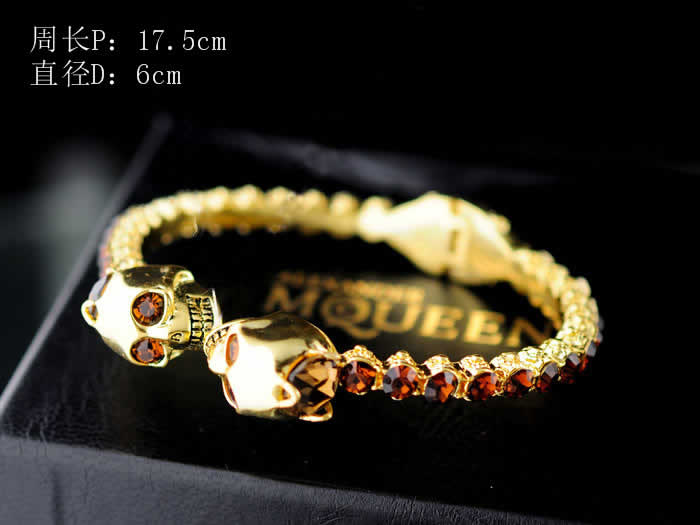 New Fashion Roman Style Woman Bracelet Fake Cheap Alexander McQueen Bracelet 03