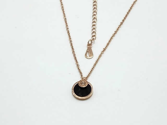 Personalized Customized Necklace For Women Gift Fake Bvlgari Fashion Lady Necklaces 27