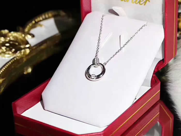 Brand Jewelry For Women Replica Cheap Cartier Necklaces 01