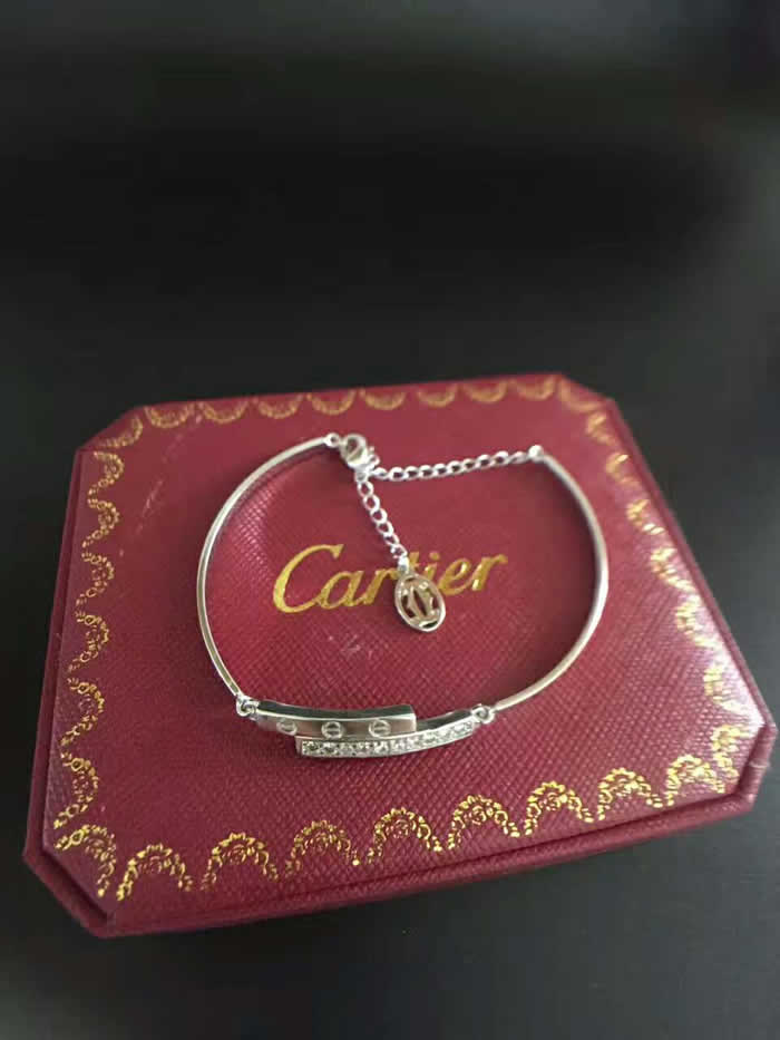 Fashion Female Bracelet Jewelry Gift Fake Cartier Quality Bracelets 02