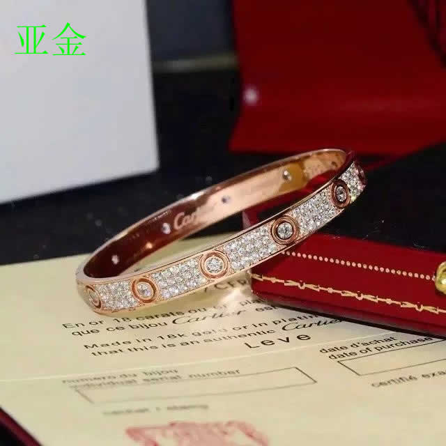 Bracelet For Women Girls Luxury Fake Cartier Ladies Bracelets 11