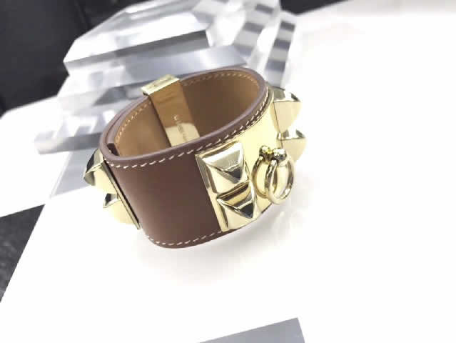 Luxury Fashion Brand New Design Fake Hermes Bracelets 111