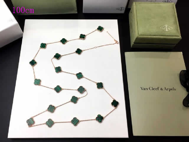 High Quality Jewelry Gifts Fake Van Cleef & Arpels Necklaces 04