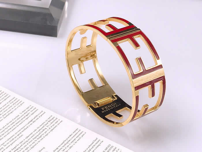 New Lucky Jewelry Gifts Replica Discount New Fendi Bracelet 03