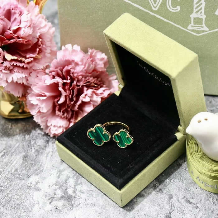 High Quality Women Men New Wedding Ring Fake Van Cleef & Arpels Rings 09