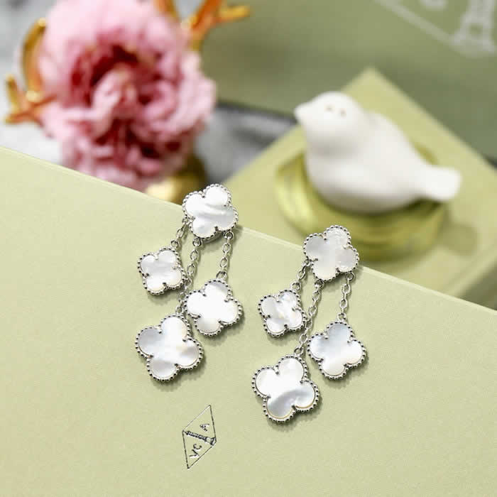 Fashion New Earrings For Women Replica Van Cleef & Arpels Earrings 07