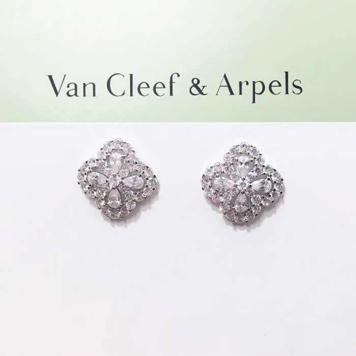 Fashion New Earrings For Women Replica Van Cleef & Arpels Earrings 91