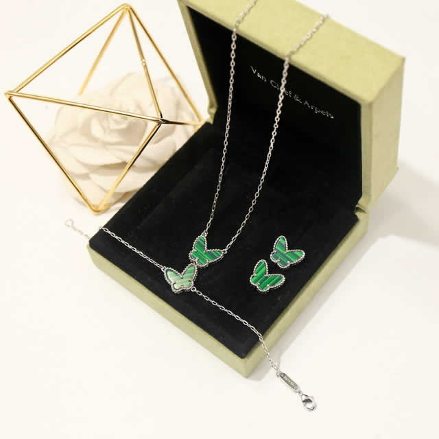 High Quality Jewelry Gifts Fake Van Cleef & Arpels Necklaces 102