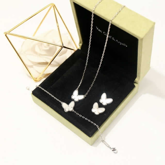 High Quality Jewelry Gifts Fake Van Cleef & Arpels Necklaces 103