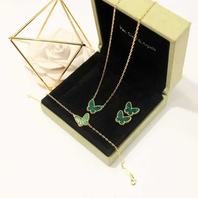High Quality Jewelry Gifts Fake Van Cleef & Arpels Necklaces 109
