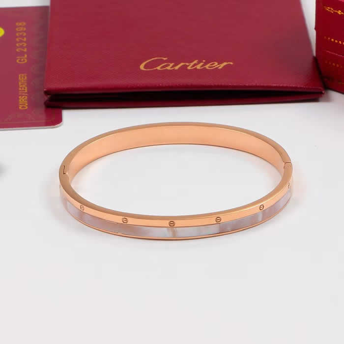 Bracelet For Women Girls Luxury Fake Cartier Ladies Bracelets 19