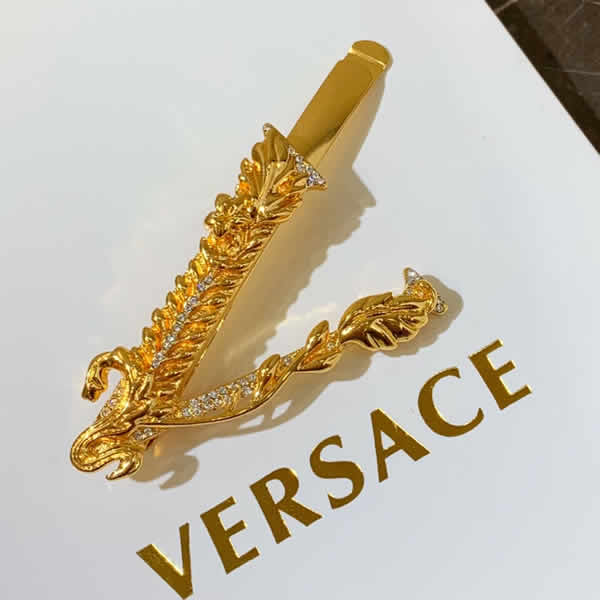 Replica Versace New V-Shaped Hairpin Engraved Pattern Swarovski Crystal