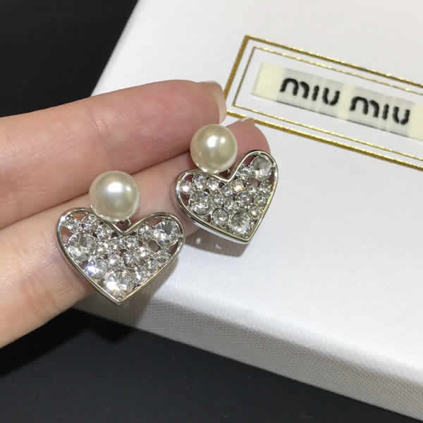 Miu Miu Freshwater Pearl Earrings Simple Jewelry For Sale