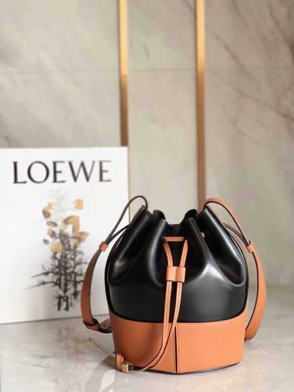 Replica Loewe Color Matching Balloon Bucket Bag Shoulder Messenger Bag