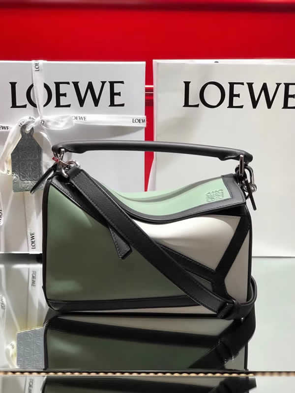 Replica Discount Fashion Loewe Lady Puzzle New Messenger Bag