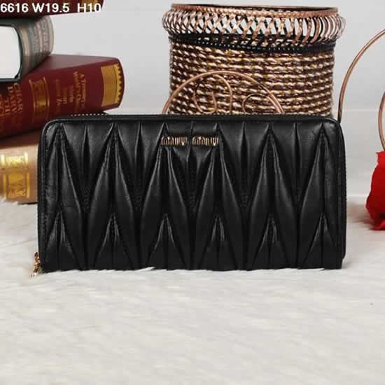 Replica Miu Miu Matelasse Black Original Leather Zipper Wallet