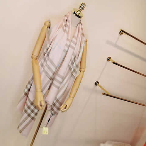 Fashion Casual Scarfs Replica Cheap Burberry Scarves High Quality 07