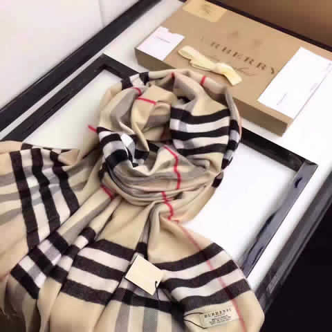 Fashion Casual Scarfs Replica Cheap Burberry Scarves High Quality 114