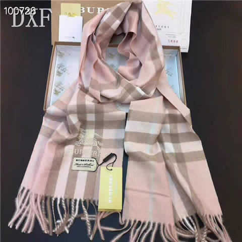 Fashion Casual Scarfs Replica Cheap Burberry Scarves High Quality 153