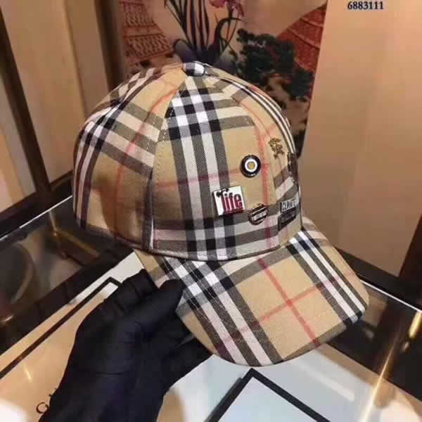 Autumn Winter Burberry Baseball Cap Men Fashion Women Trucker Cap Online