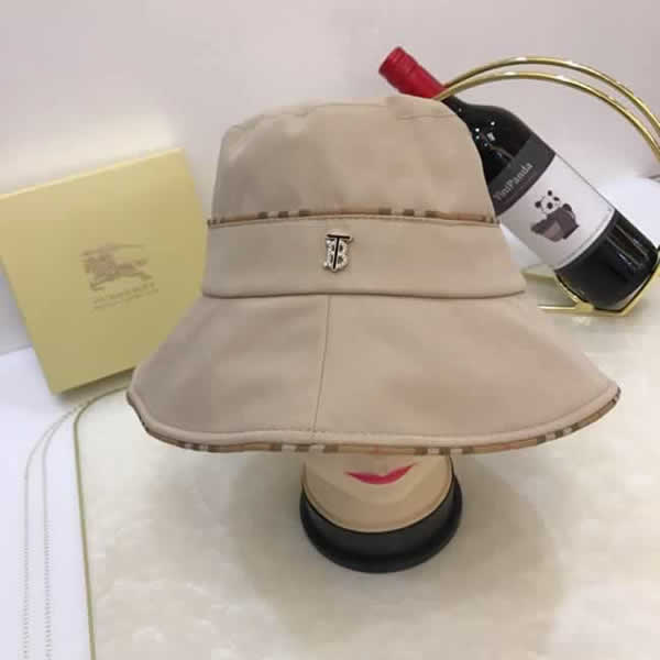 Unisex Burberry Bucket Hat Beach Sun Hat Street Headwear Fisherman Outdoor Cap Men and Woman Hat