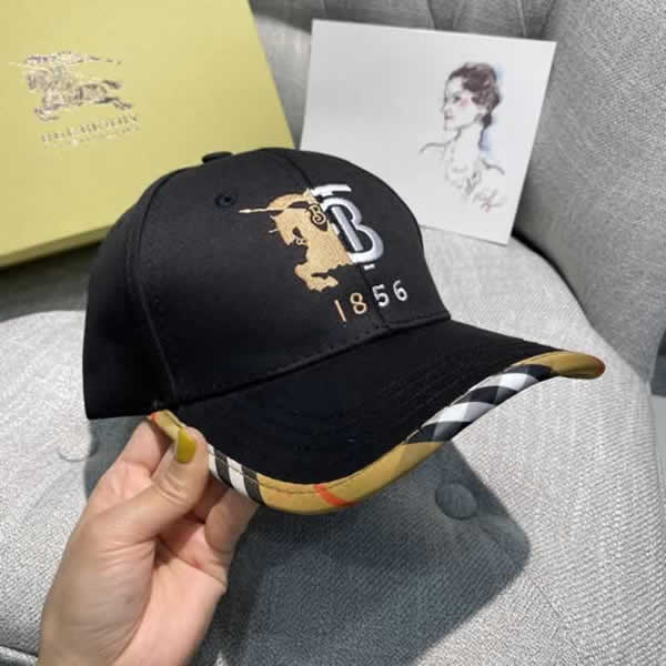 Spring Unisex Cotton Burberry Baseball Cap for Men Women Summer Casual Snapback Hat Street Style Hip Hop Hats Outdoor Hats