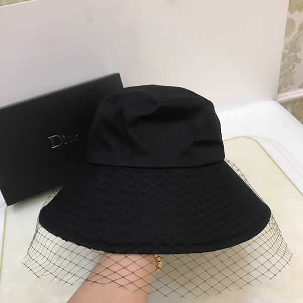 New Dior Double-sided Bucket Hats Unisex Pure Color Sun Hat Basin Cap Women Outdoor Fisherman Hat Men Casual Visor Wholesale