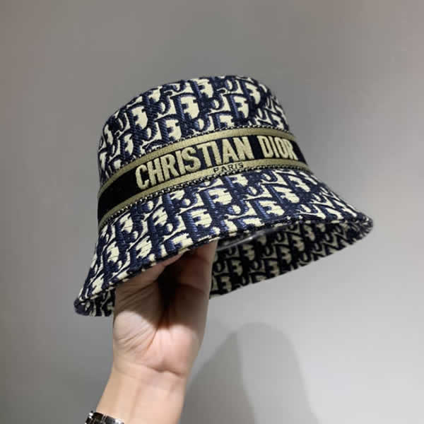 Dior Fashion Summer Bucket Hat Fisherman Hat Outdoor Travel Sunscreen Hat Tide Wild Hat Hip-Hop Hat