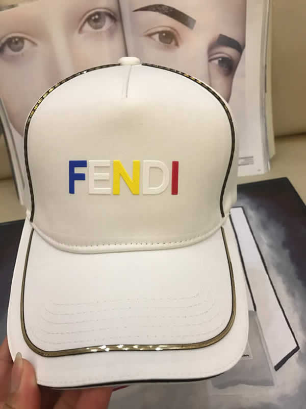 Fake Fendi Top Quality Male Outdoors Sports Hat Cap Man Baseball Caps